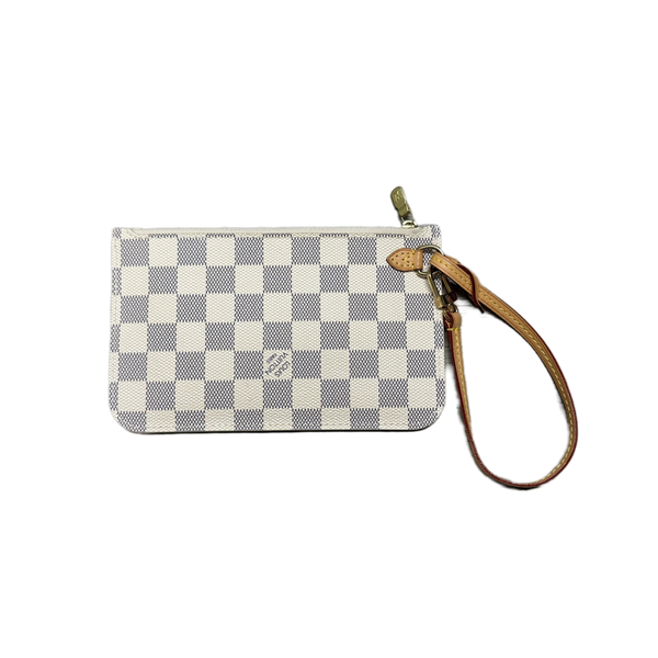Louis Vuitton Wristlet – David Jewelry