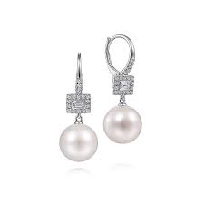 Lady's White 14 Karat Pearl Drop Earrings With 2= Fresh Water Pearls,
