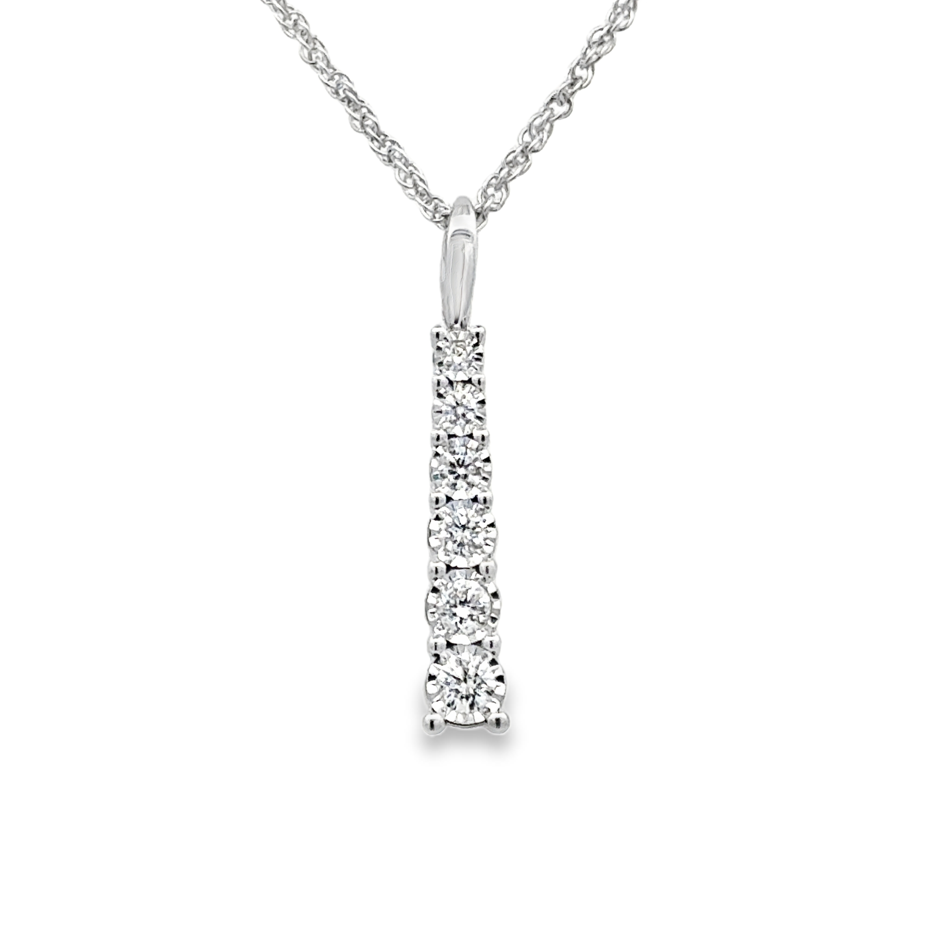 White 14 Karat Graduating Pendant With = 0.25Tw Round G/H Si1 Diamonds