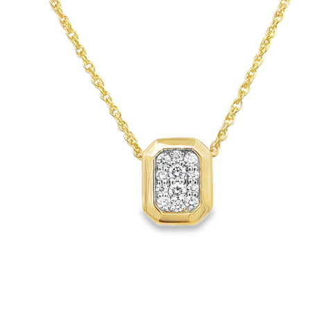 Lady's Yellow 14 Karat Bezel With Cluster Necklace = 0.25tw Round G/H SI1 Diamonds