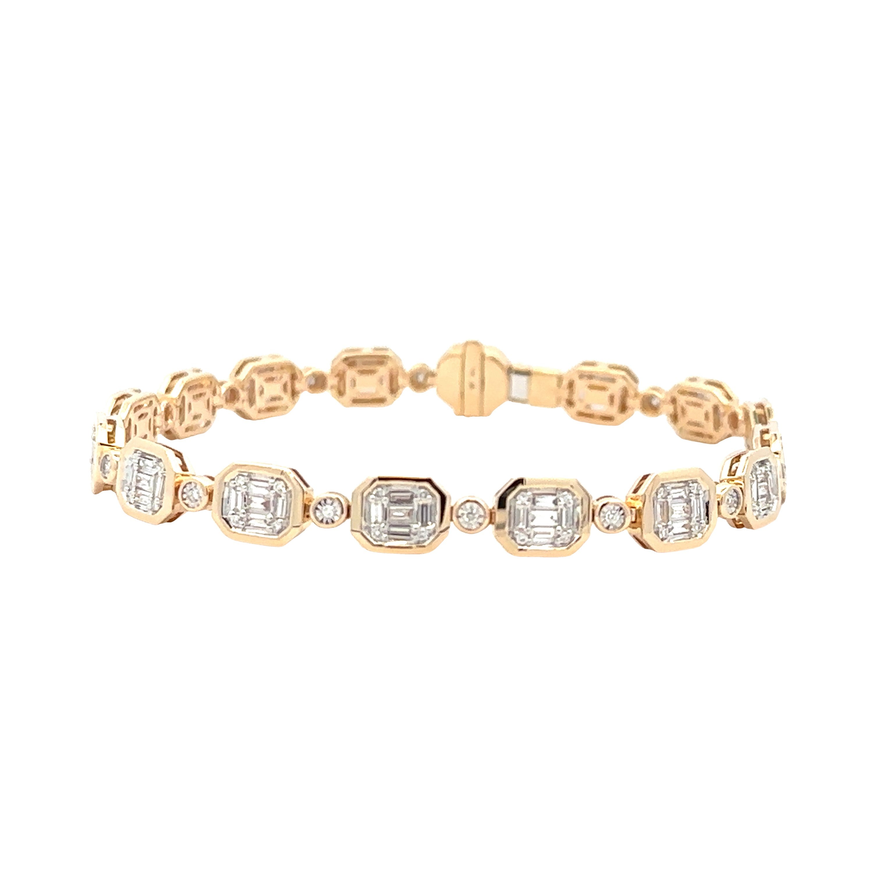 Yellow 14 Karat Multi Stone Bezel Stations Bracelet Length 7 With 1.02Tw Baguette G/H Vs2 Diamonds And 0.28Tw Round G/H Si1 Diamonds