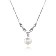 Lady's White 14 Karat Lusso Collection, Stationary With Accents Necklace Length 16 With One = Cultured Pearl And = 0.08Tw Round G/H Si2 Diamonds