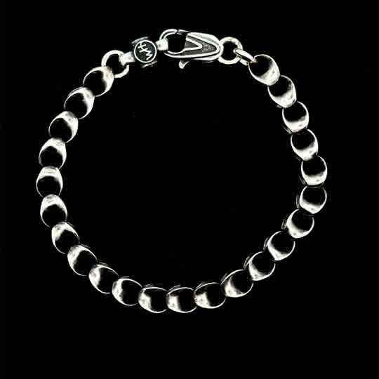 William Henry "Vardia" Sterling Silver 7.2mm Link Style Large Chain Bracelet.