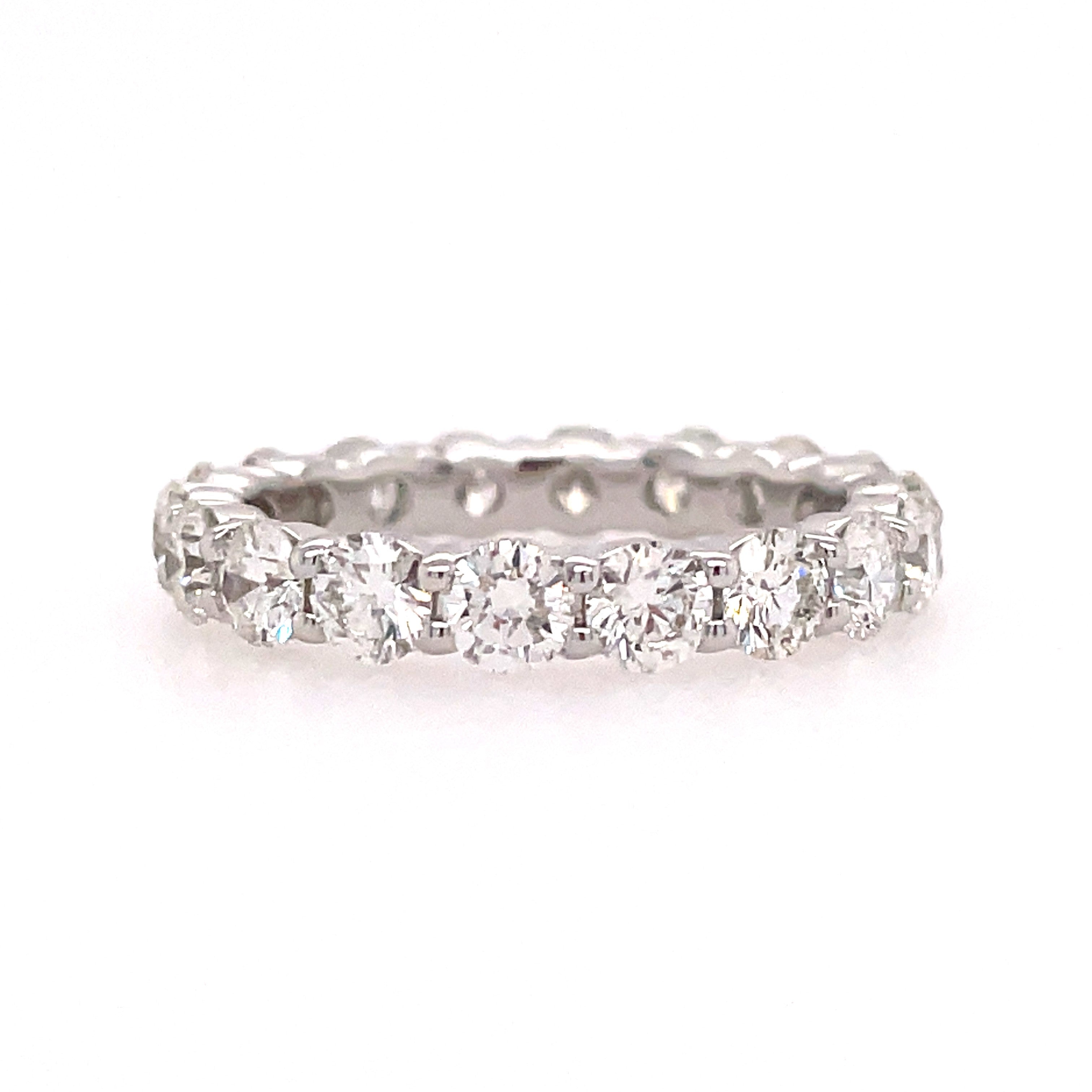 Lady's White 18 Karat Shared Prong Eternity Anniversary Ring Size 6 With 18=2.74Tw Round G/H Si2 Diamonds