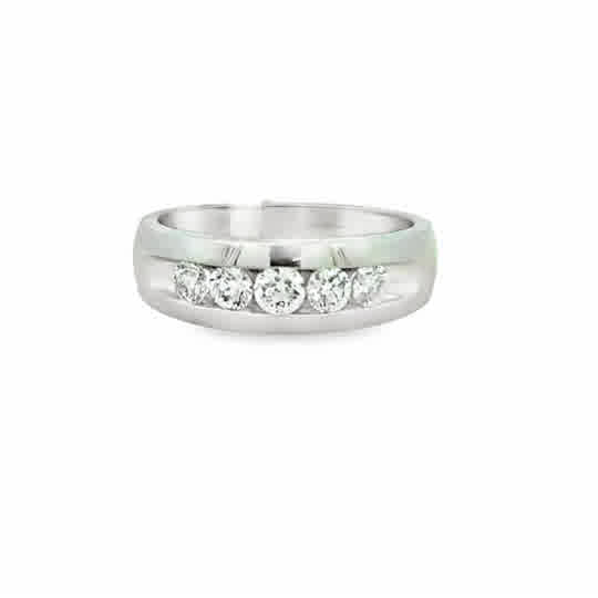 Gent's White 18 Karat Channel Set Wedding Band Size 10 With One = 0.27