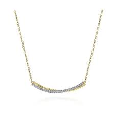 Lady's Tt 14 Karat Twist Bar Necklace Length 17.5 With = 0.29Tw Round