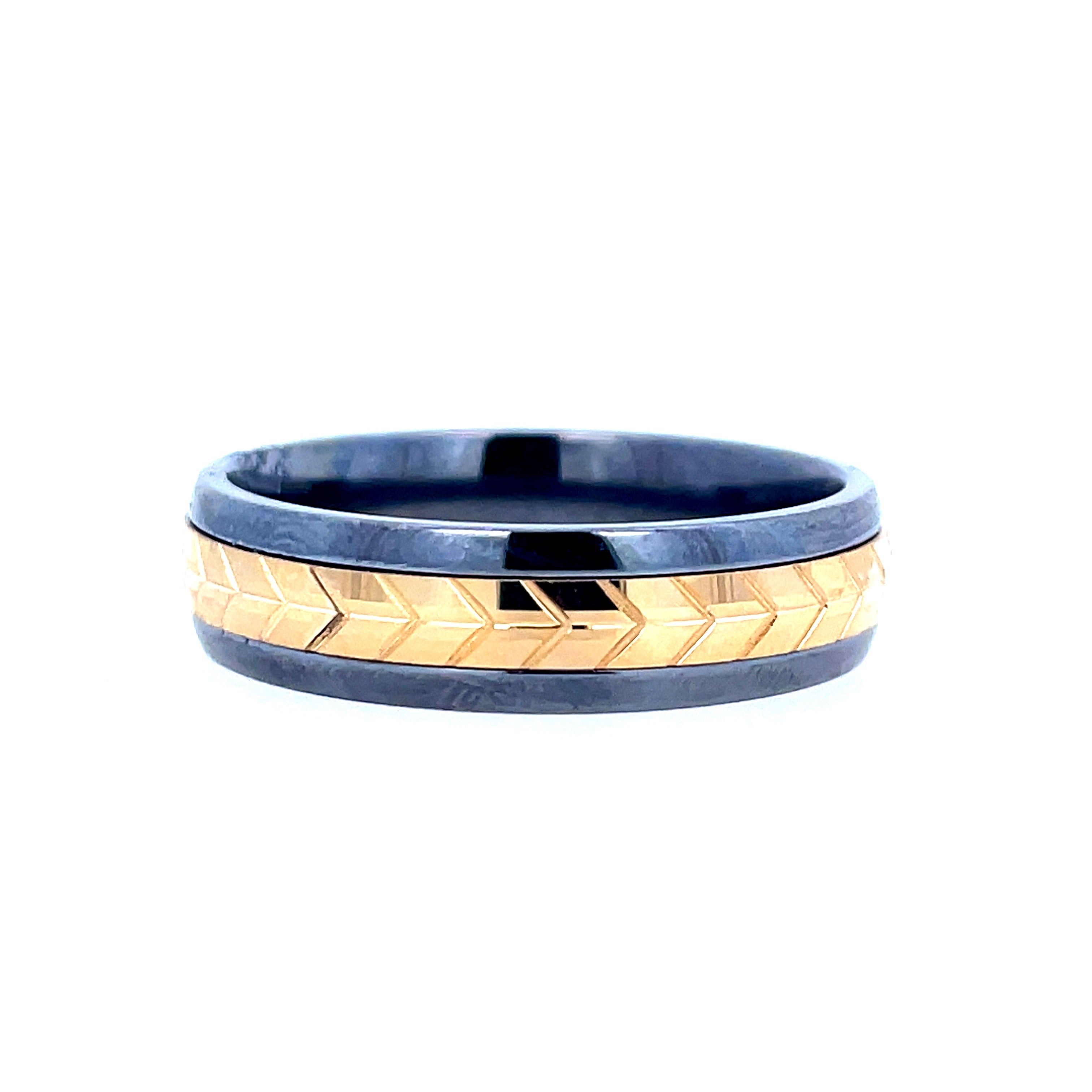 White/Yellow Tantalum/14K 6Mm Lined Arrow Center Wedding Band