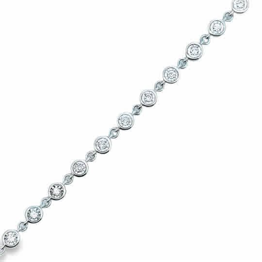 14 Karat White Gold Bezel Link Bracelet with .70ctw Round Brilliant cut Diamonds