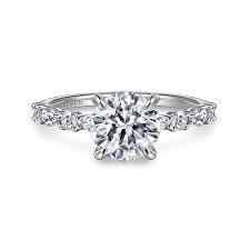 White 14 Karat Alternating With Diamond Crown Ring Size 6.5 one = 7.40