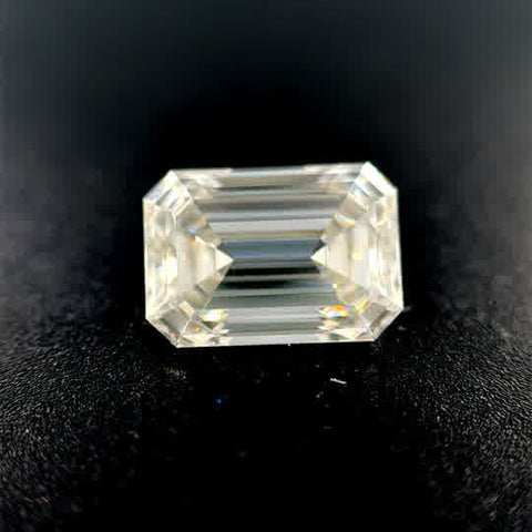 3.65ct Emerald F VS1 Lab Created Diamond
