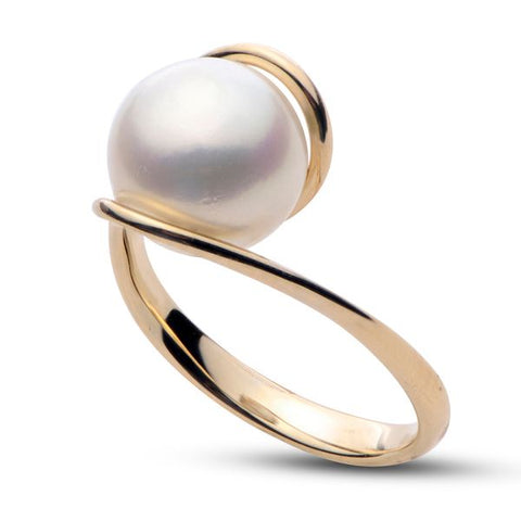 Lady's Yellow 14 Karat Twist Fashion Ring Ring Size 7 With One = 9.00X10.00Mm Fresh Water Pearl