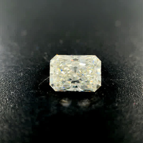1.05ct Radiant E VS1 Lab Created Diamond