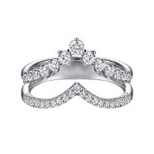 14K White Gold Graduating Diamond Chevron Ring with 0.49tw Round G/H Si1 Diamonds