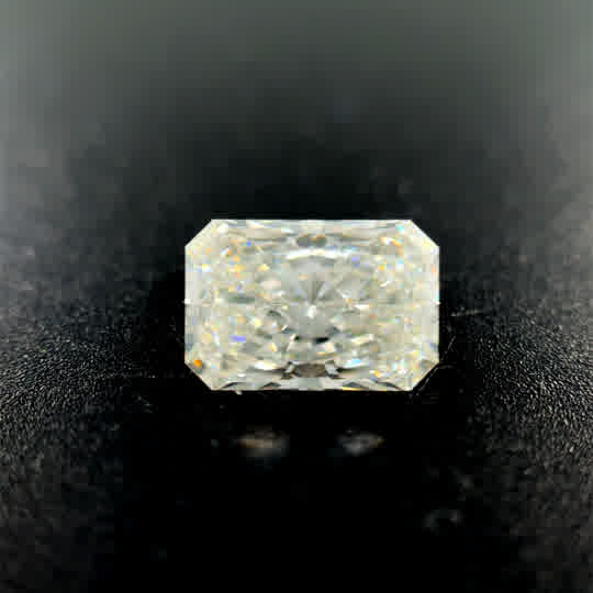 1.67ct Radiant E VS2 Lab Created Diamond