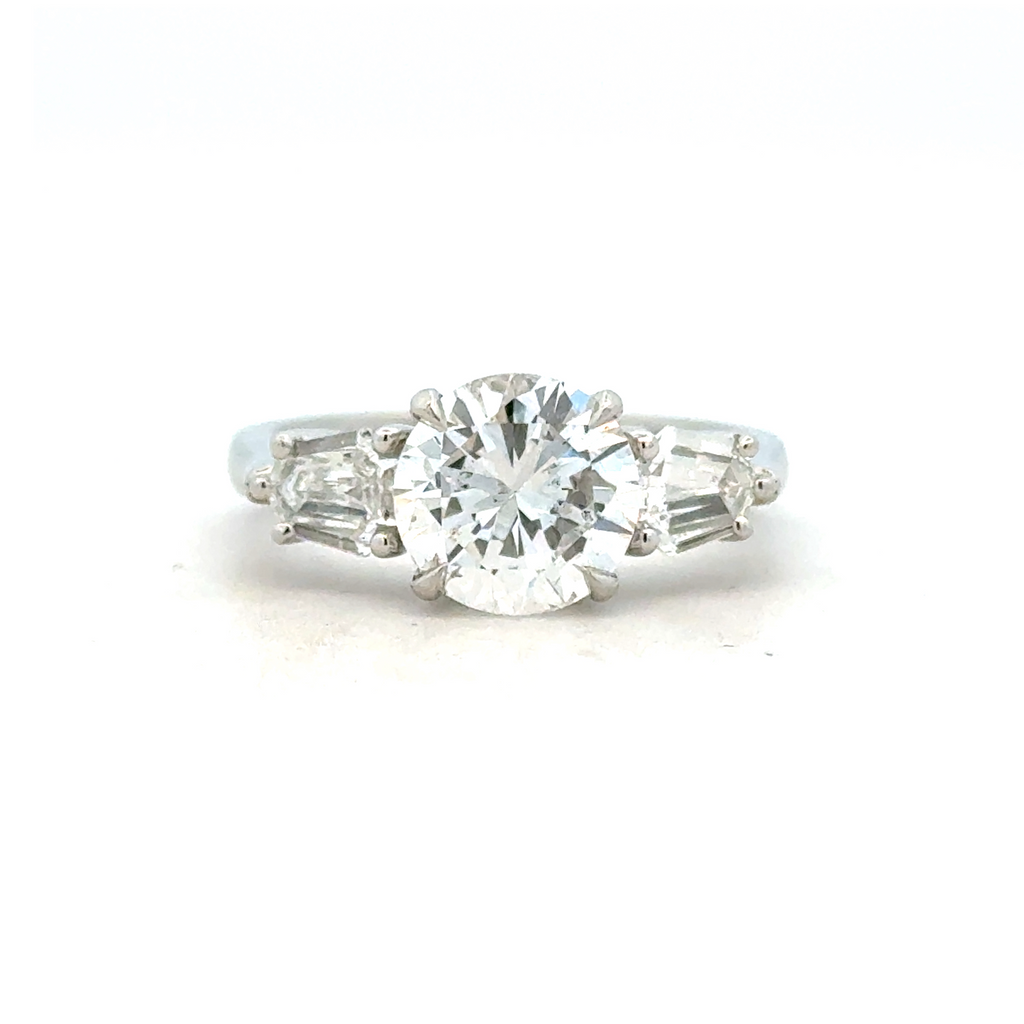 Three Stone, Shield Ring | 950 Platinum