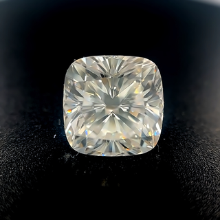 Lab Created With One 4.34Ct Cushion F Vvs2 Lab Created Diamond