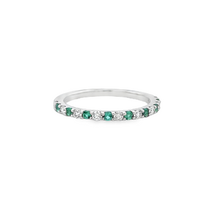 Lady's White 10 Karat Alternating, Prong Set Fashion Ring With 8 0.2Tw