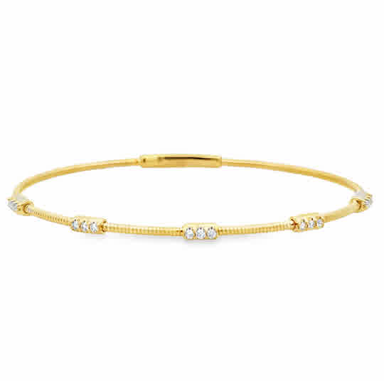 14ky Flexie with Three Stone Prong Set Stations, .20ctw Rnd Diamonds 6.75''