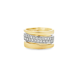 Lady's Tt 14 Karat Wide, Pave' Center Fashion Ring Size 6.5 With 30 =