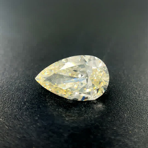 Loose Diamond With One 2.02Ct Pear G Vs2 Diamond