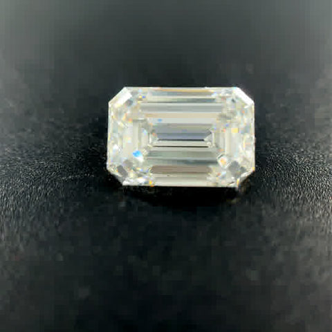 2.25ct Emerald E VS2 Lab Created Diamond