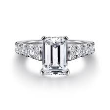 Cathedral Prong Set Ring Set | 14k White (2.00ct Emerald-Cut)