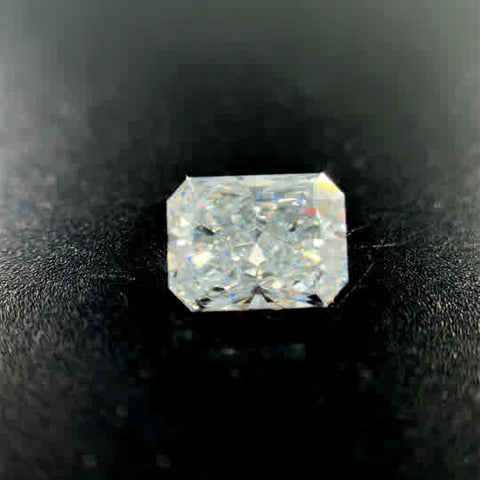 1.52ct Radiant E VS2 Lab Created Diamond