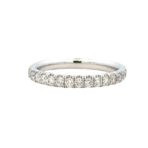 Lady's White 14 Karat Pave' Prong Set Anniversary Ring Size 6 17=0.43t