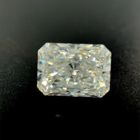 3.20ct Radiant E VVS2 Lab Created Diamond