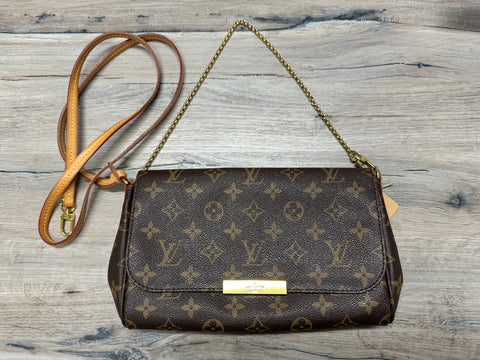 Louis Vuitton Monogram Favorite MM Crossbody, B Condition