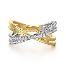 Lady's Tt 14 Karat Criss Cross Fashion Ring Size 6.5 With = 0.26Tw Rou