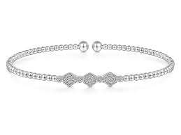 Lady's White 14 Karat Bujukan Bezel Fashion Bangle Bracelet Length 6 W