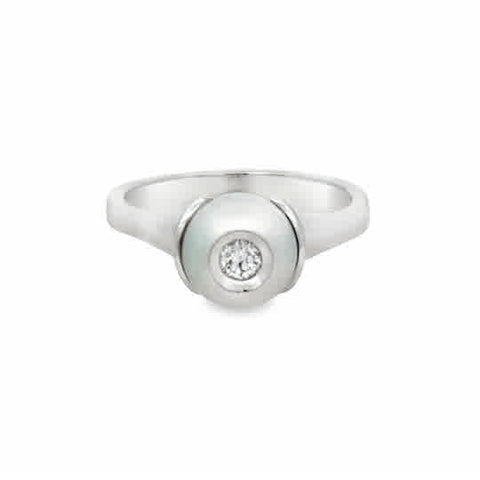 Lady's White 14 Karat Diamond In A Pearl Fashion Ring one = Fresh Wate