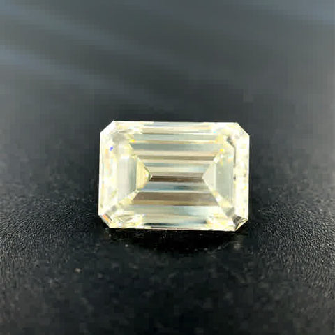 Loose Diamond one = 2.71ct Emerald H VS2 Diamond