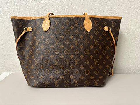 Louis Vuitton Monogram Neverfull MM, A Condition, Red Interior