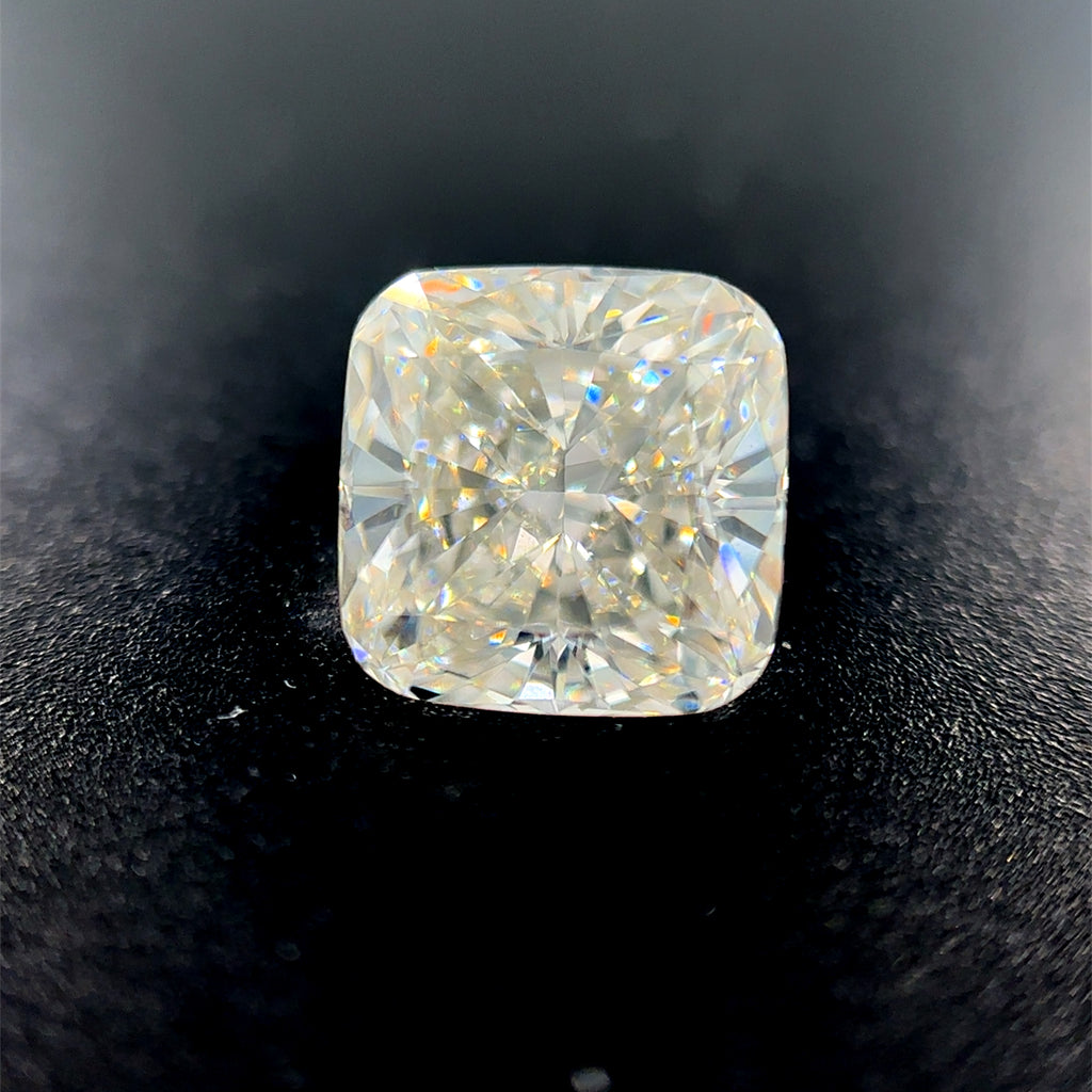 Lab Created With One = 3.04Ct Cushion G Vs2 Lab Created Diamond