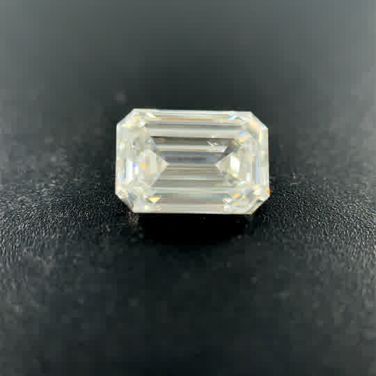 1.29ct Emerald E VVS2 Lab Created Diamond