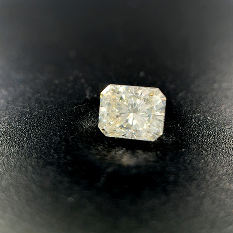 0.97ct Radiant H SI2 Diamond